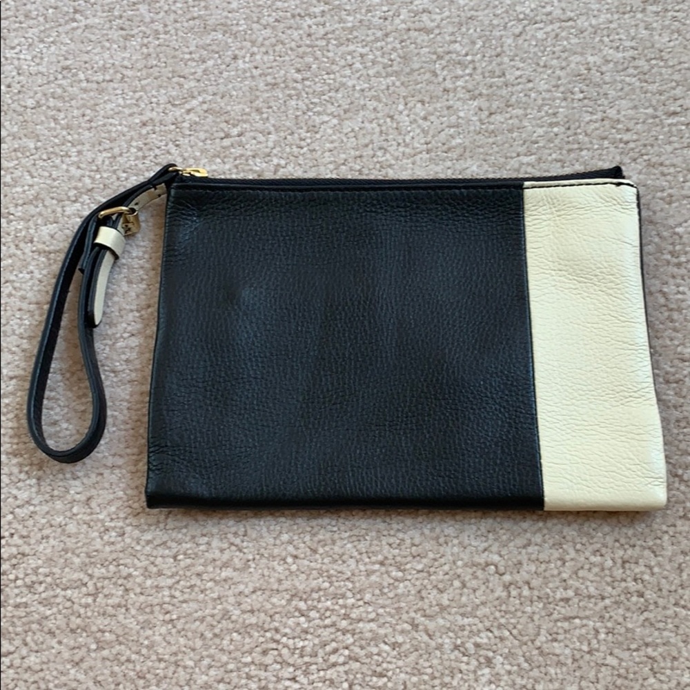 Gap two tone  wristlet
